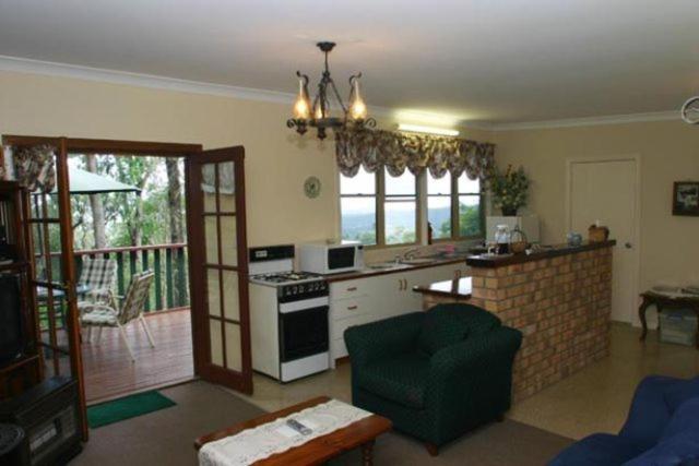 לינה וארוחת בוקר גולד קוסט Hillside Country Retreat חדר תמונה