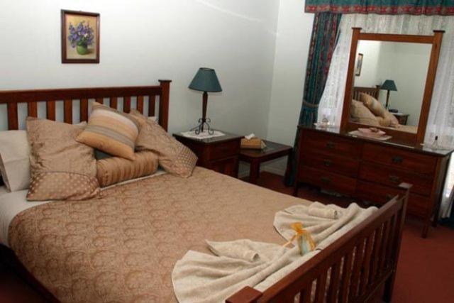 לינה וארוחת בוקר גולד קוסט Hillside Country Retreat חדר תמונה